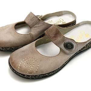 Rieker Beige Daisy Clogs